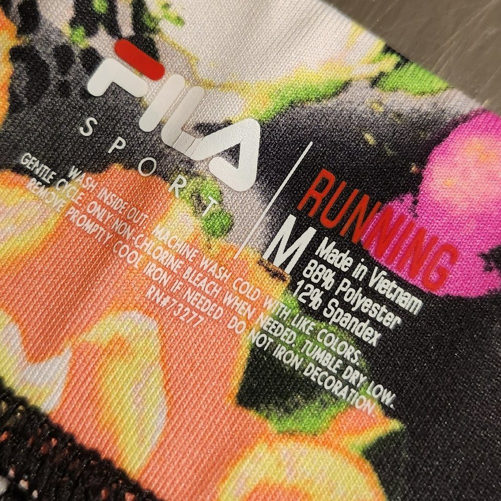 Fila Sport Performance Running Floral Capris | Women | Medium - Picture 6 of 10